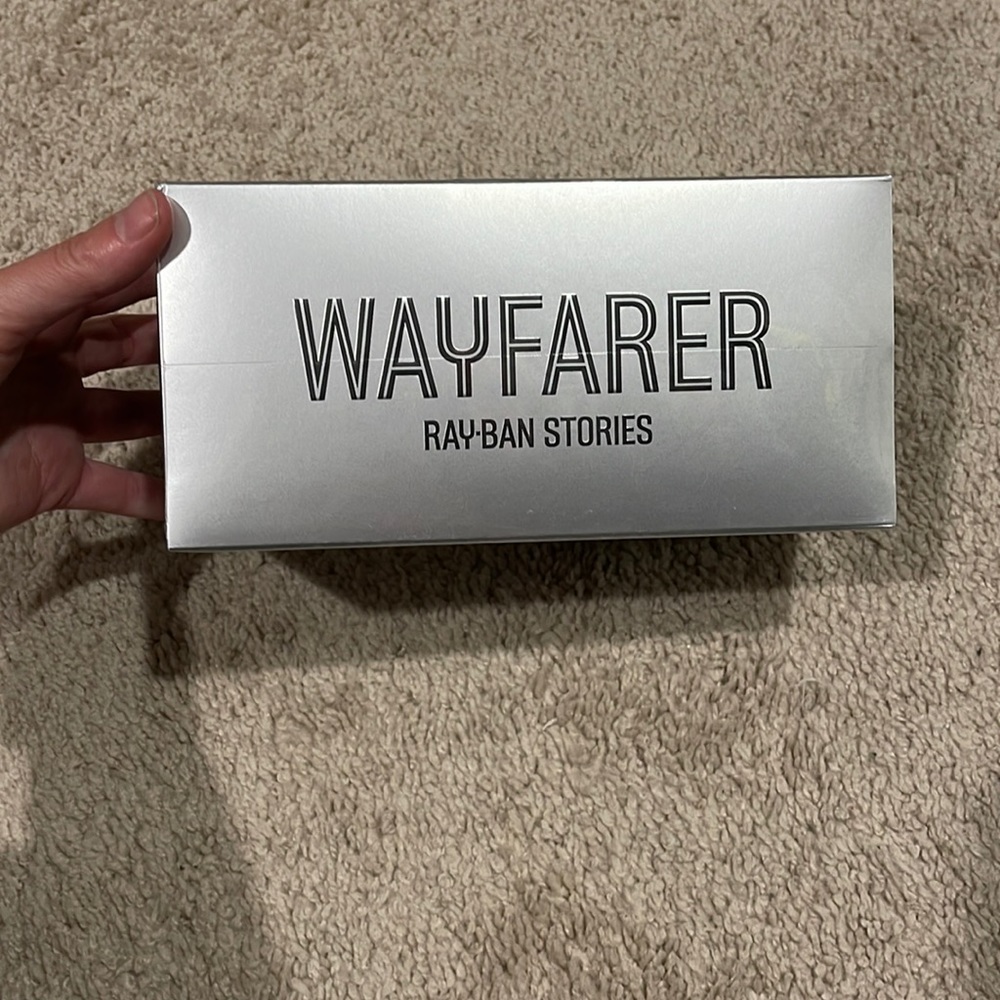 Ray-Ban Wayfarer Stories